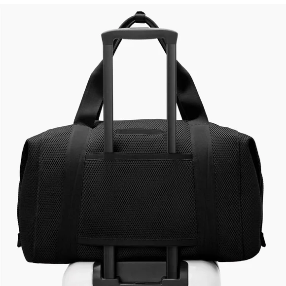 Dagne Dover Landon Carryall Extra Large Duffel Bag in Onyx Air Mesh - Picture 10 of 16